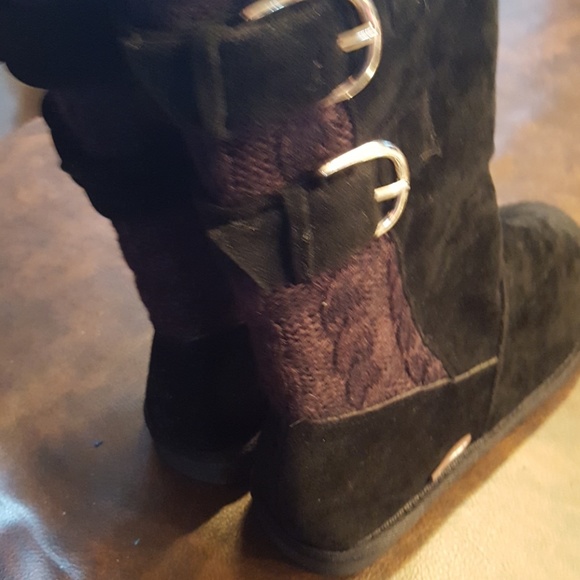 SALE🔴Muk Luks Black Sweater Boot - Picture 6 of 8